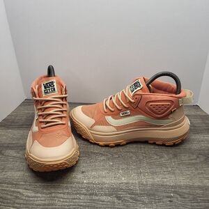 VANS MTE Crosspath Hiking Boots Orange Women's Size 7 New